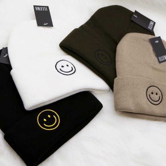 NEW Smile Smiley Happy Face Emoji Embroidered Cozy Soft Warm Rib Knit Beanie Hat - Picture 7 of 14
